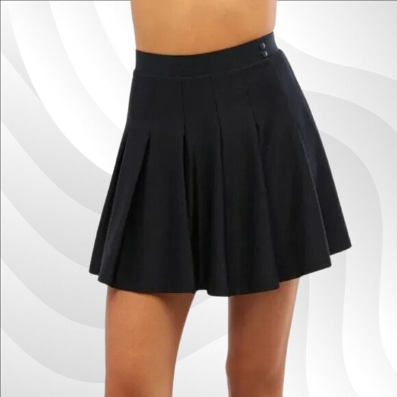 WeWoreWhat Dresses & Skirts - 2/$50 WeWoreWhat Solid Black Pleated Tennis Skort Size S NWT